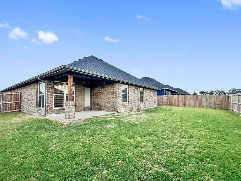 2812 Orchid Dr — Photo 15