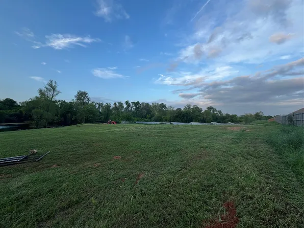 4034 Old Mooringsport Rd, Shreveport, LA 71107