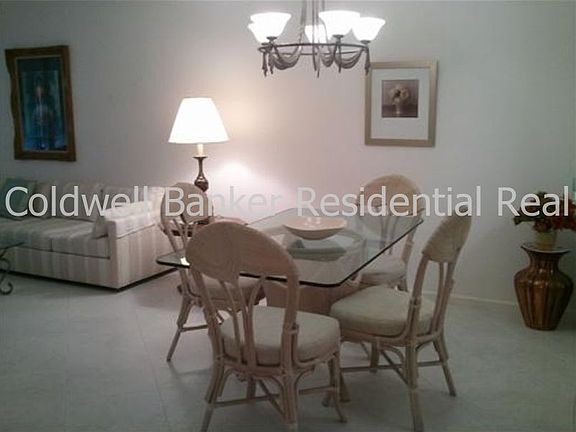 Dining Room Area
