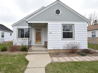 3808 N 81st St, Milwaukee, WI 53222