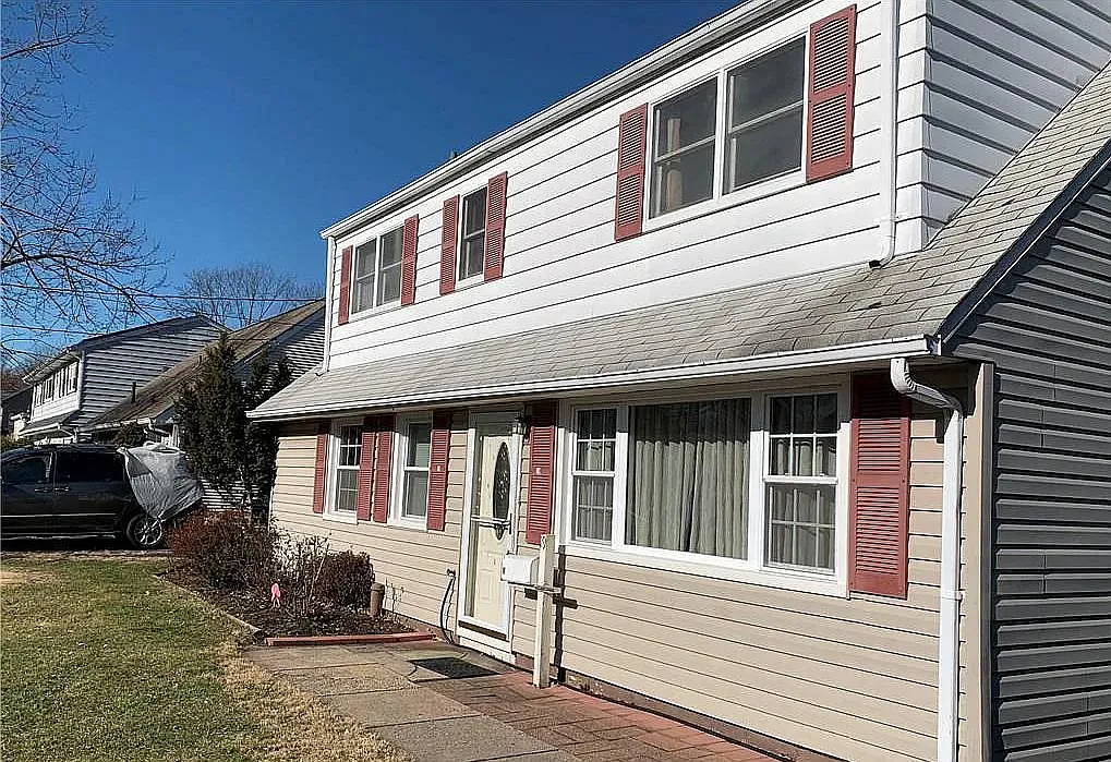 4 bed, 1687 sqft, $3,400 — Photo 2