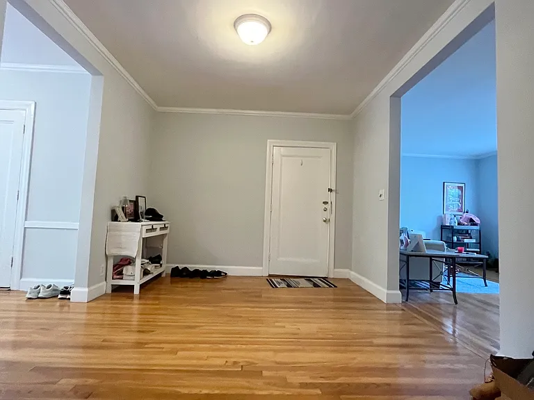 1157 Beacon St #5 — Photo 15