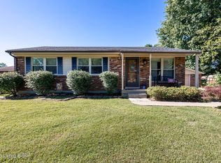 5904 Paul Revere Ct, Louisville, KY 40229