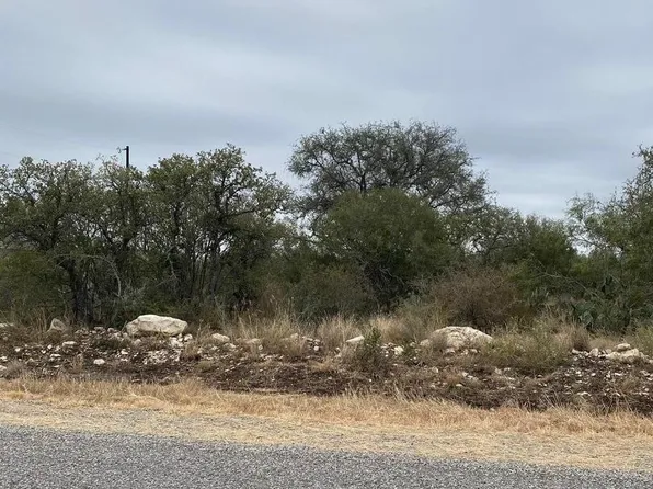 309 LEGEND HILLS RD LOT 19, Uvalde, TX 78801