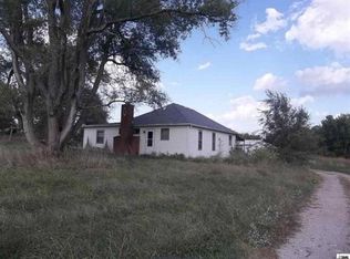 11902 S Davis Rd, Burlingame, KS 66413