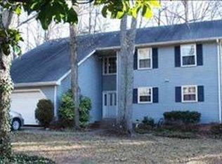 203 Crepe Myrtle Ct, Greenville, SC 29607