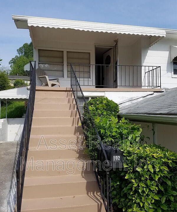 1st image of 102 Wainwright Rd