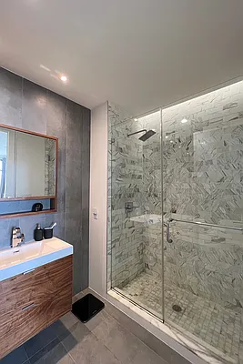 Rented by Nooklyn NYC LLC | media 29