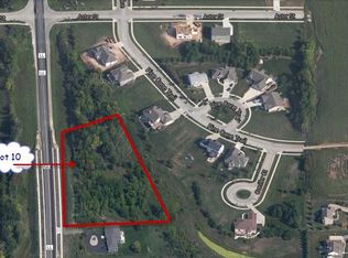 410 N Heritage Rd, Port Washington, WI 53074