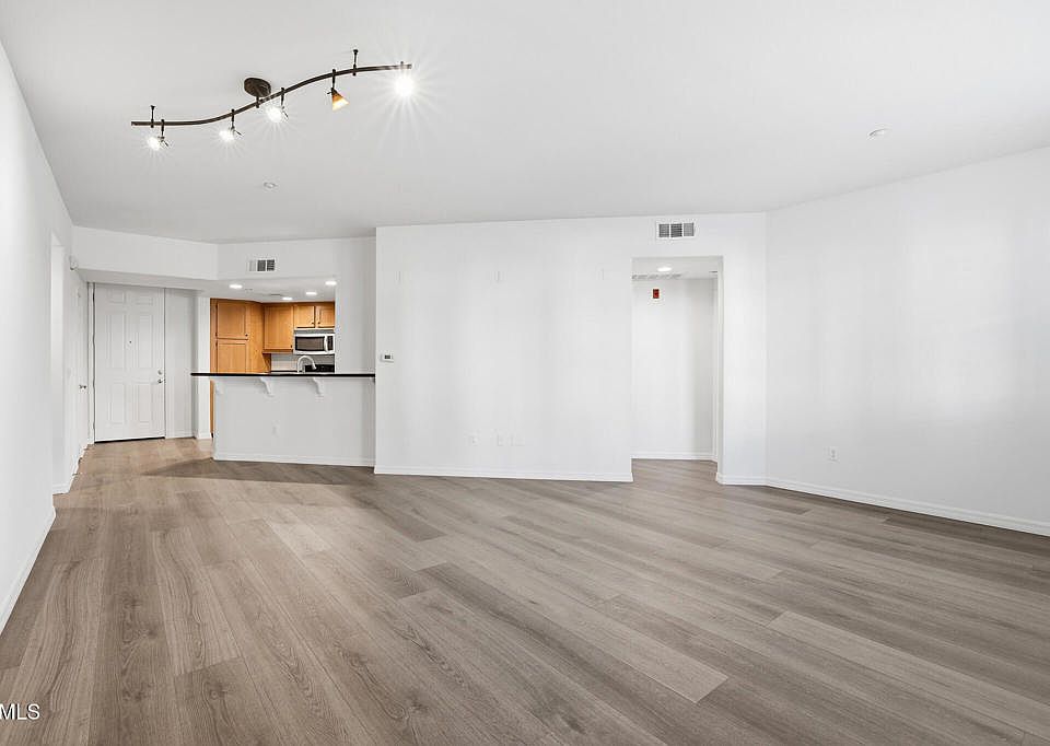 1st image of 259 Riverdale Ct APT 241