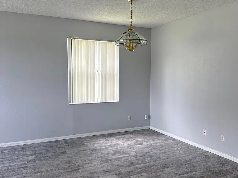 1003 Whispering Cypress Ln — Photo 13