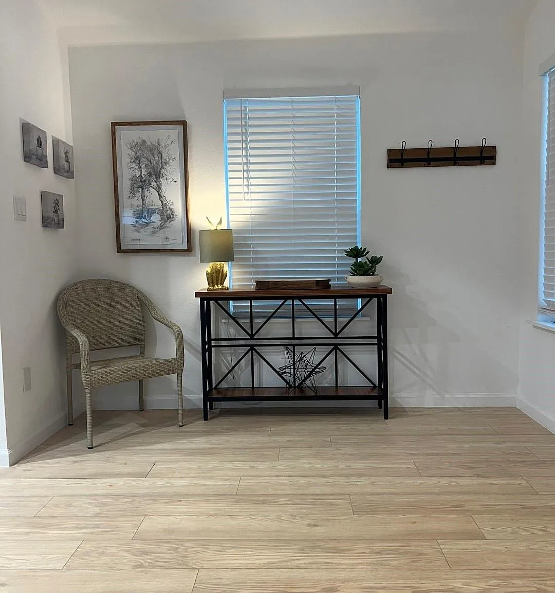 4 bed, 2.5 bath, 1700 sqft, $1,850 — Photo 2