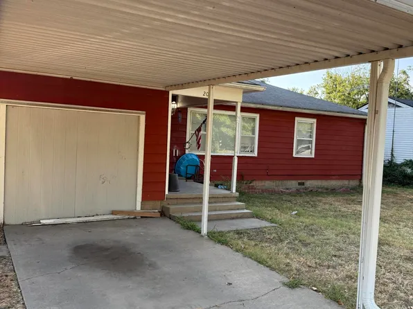 2024 C St NE, Miami, OK 74354