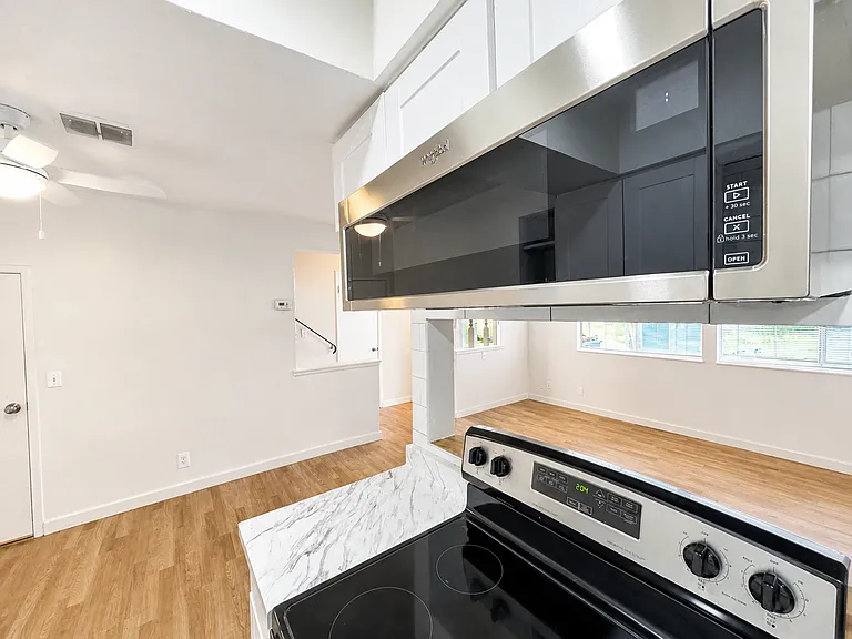 1268 Casita Dr #2 — Photo 12