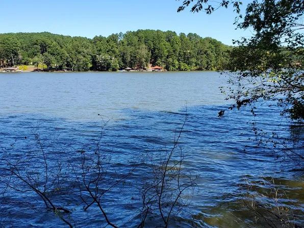 134 Winwood Cir, Granite Falls, NC 28630