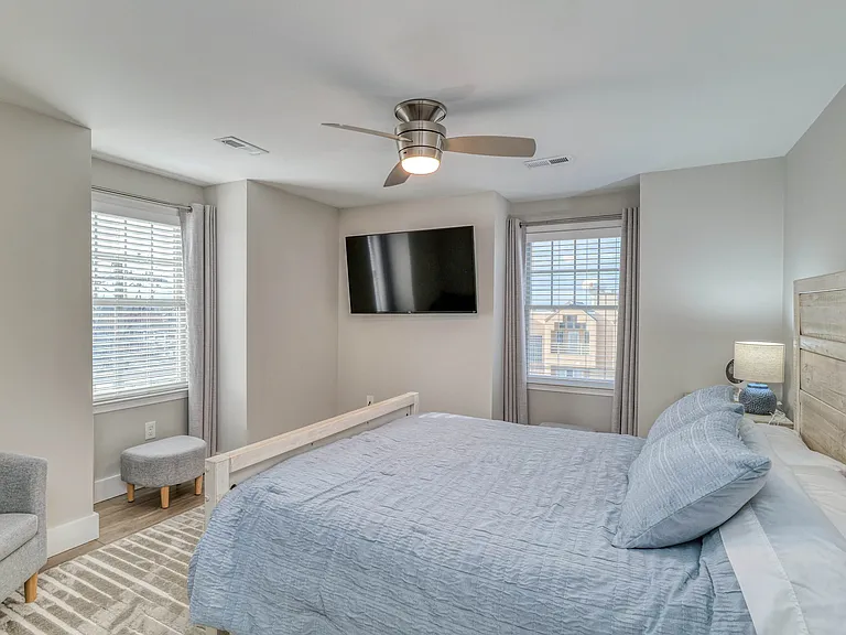 9100 Atlantic Ave #1 — Photo 29
