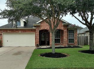 423 Drake Ln, League City, TX 77573