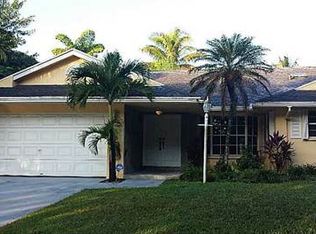 14616 SW 153rd Ct, Miami, FL 33196