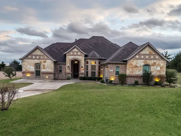 542 Cedar Rpds, Desoto, TX 75115