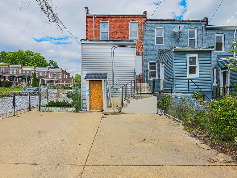 2819 Presbury St — Photo 17