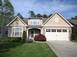 487 W Country Club Dr, Egg Harbor City, NJ 08215