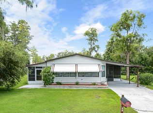 32 Newcastle Dr, Kissimmee, FL 34746