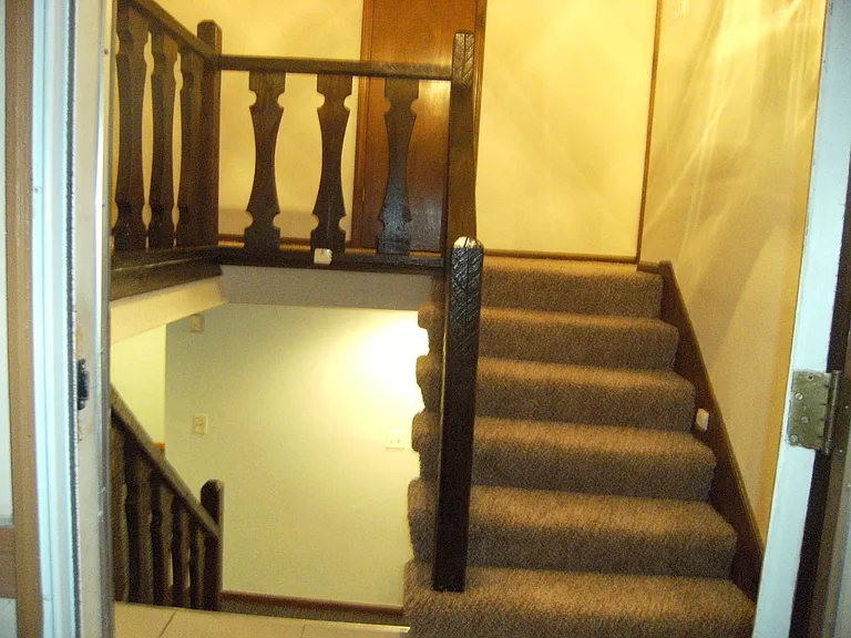 9715 Hillcrest Rd #9715 — Photo 2