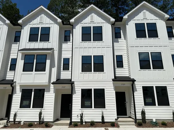 1527 Crescent Townes Way, Raleigh, NC 27604