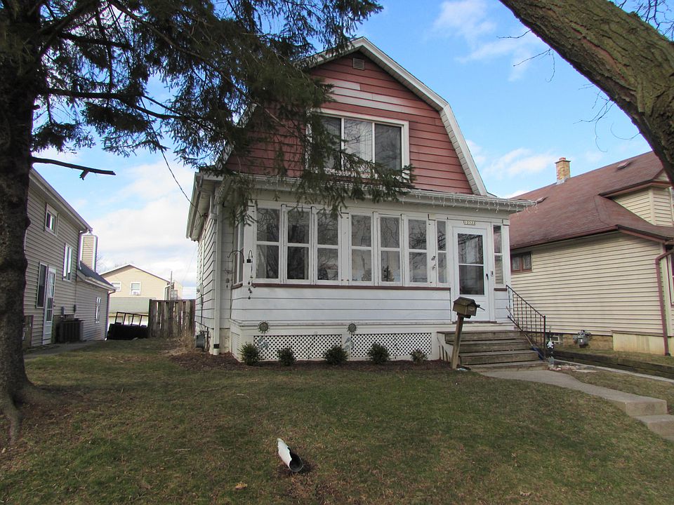 2nd image of 12522 W Colfax Pl