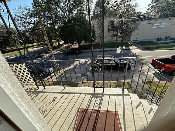 4th image of 1425 Cherry St
