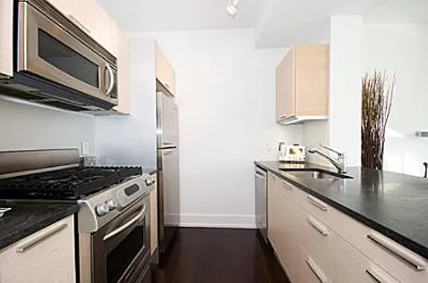 Rented by Corcoran | media 10