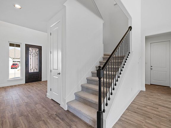Front Entry Way