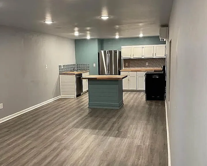 35 Heritage Rd #E — Photo 6