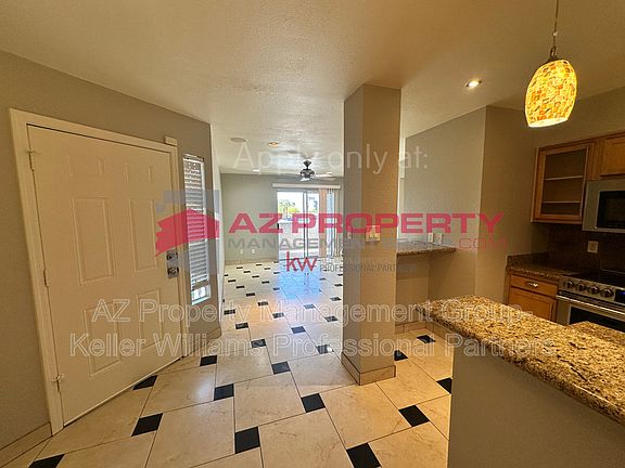 5th image of 4410 N Longview Ave Unit 226