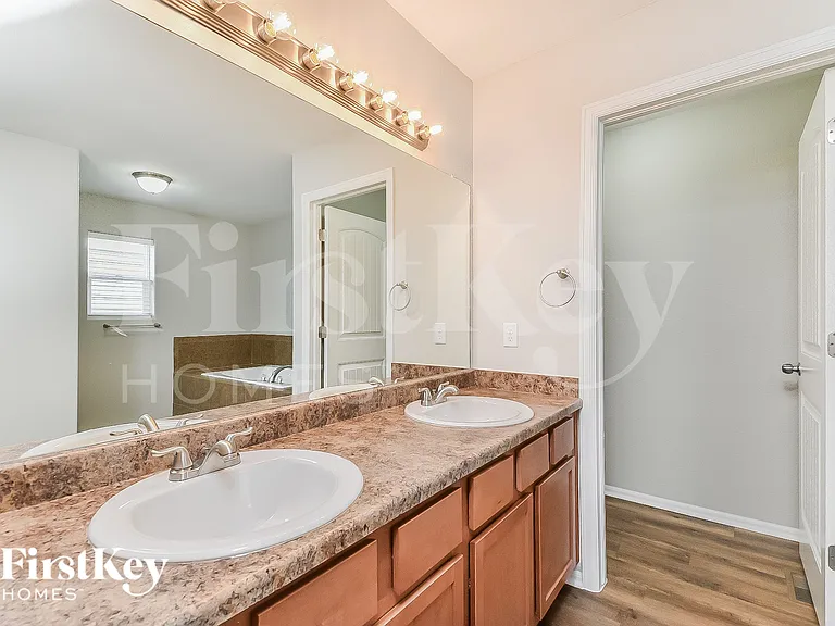 3632 Wild Daisy Dr — Photo 14