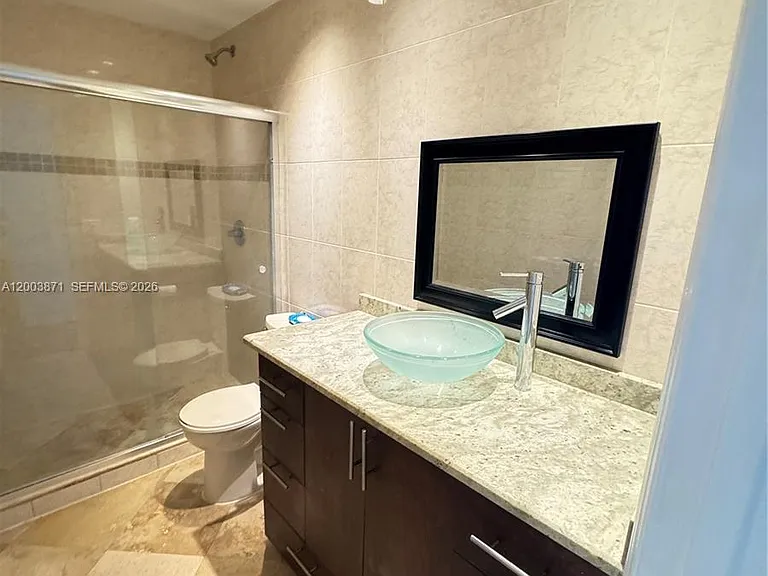 3920 Woodside Dr #2 — Photo 36