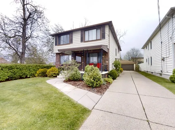 453 Callodine Ave, Amherst, NY 14226
