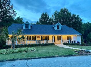 201 E Kenilworth Dr, Greenville, SC 29615