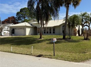 686 Caravan Ter, Sebastian, FL 32958