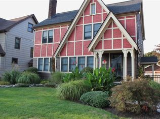 214 Wimbledon Rd, Rochester, NY 14617