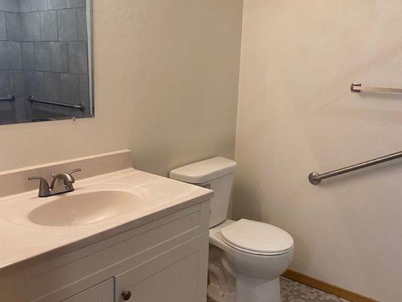 5th image of 1813 N 11th Ave Unit 5