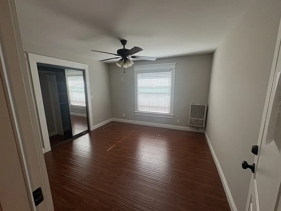 161 Chestnut St #16