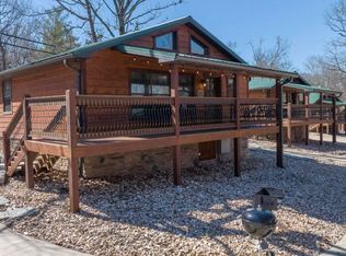 26 Cave Ln CABIN 18, Branson, MO 65616
