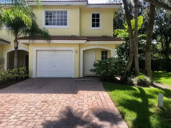 681 Imperial Lake Road, West Palm Beach, FL 33413