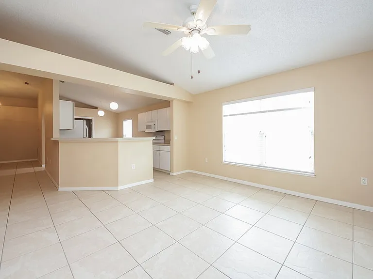 3257 Hunters Chase Loop — Photo 4
