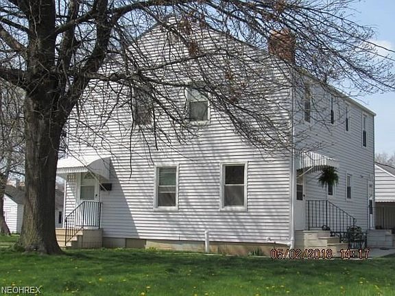2nd image of 3753/3755 Gary Ave