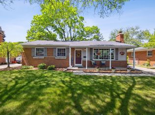 15025 Gary Ln, Livonia, MI 48154