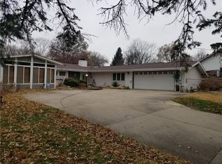 1602 Evans St, Des Moines, IA 50315