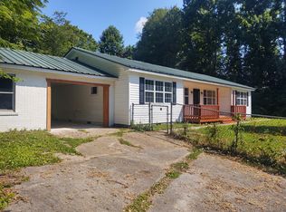 386 Old Mill Rd, Caryville, TN 37714