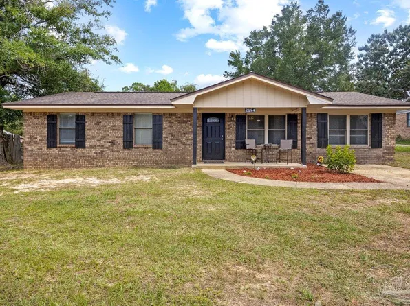 2194 Pompano Rd, Cantonment, FL 32533